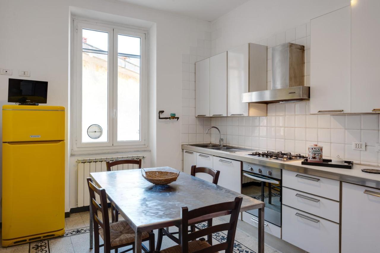 Piazza Concordia Apartment With Balcony La Spezia Ngoại thất bức ảnh